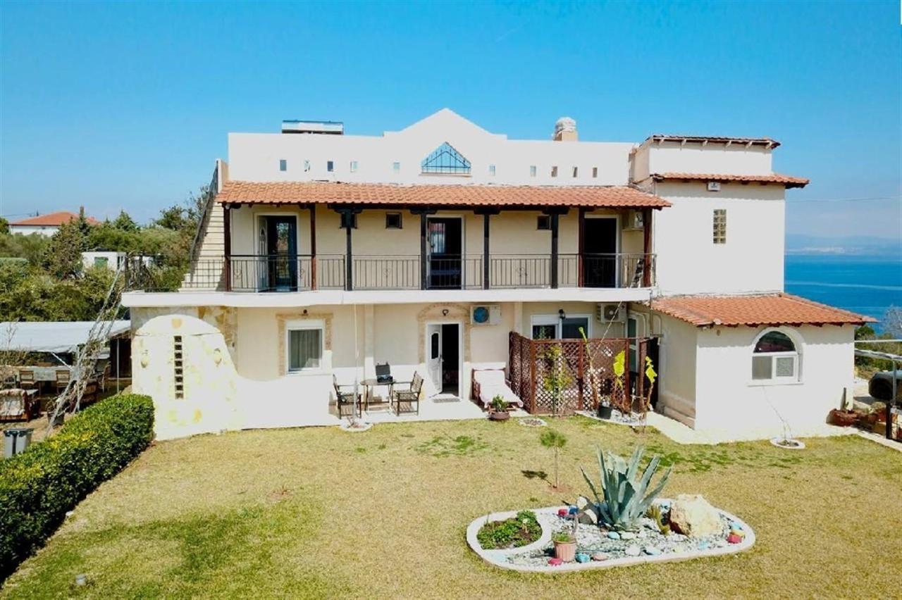 Villa Irina, Nea Potidea Kassandra Beach Экстерьер фото