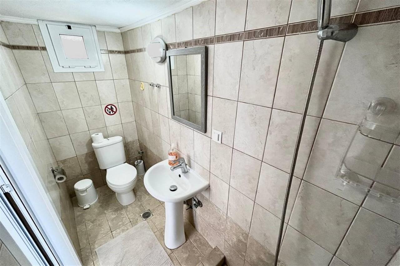Villa Irina, Nea Potidea Kassandra Beach Экстерьер фото