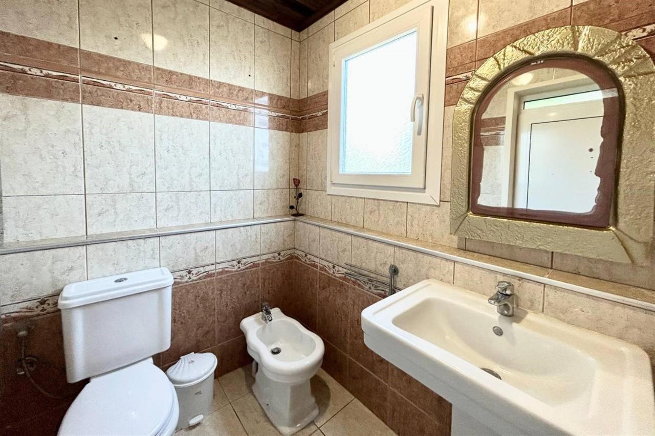 Villa Irina, Nea Potidea Kassandra Beach Экстерьер фото