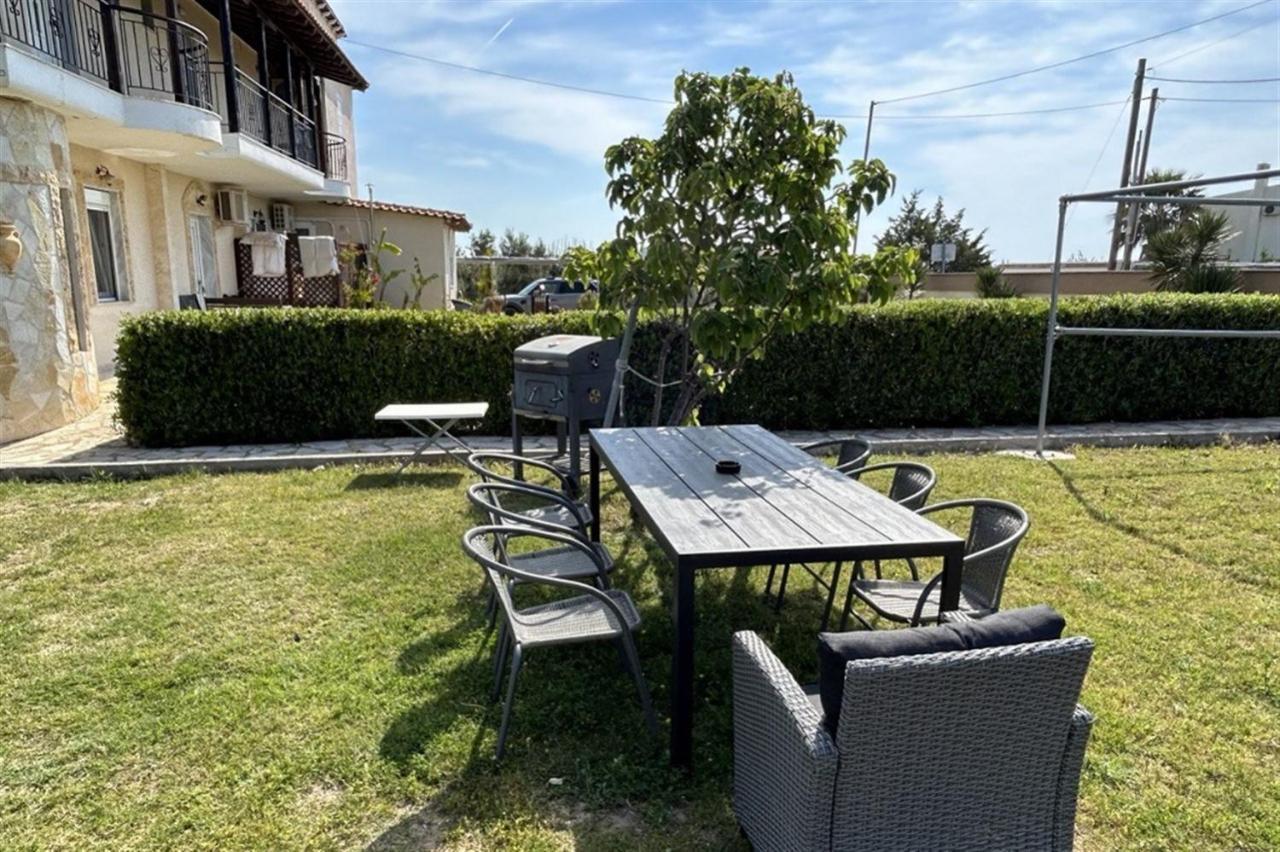Villa Irina, Nea Potidea Kassandra Beach Экстерьер фото